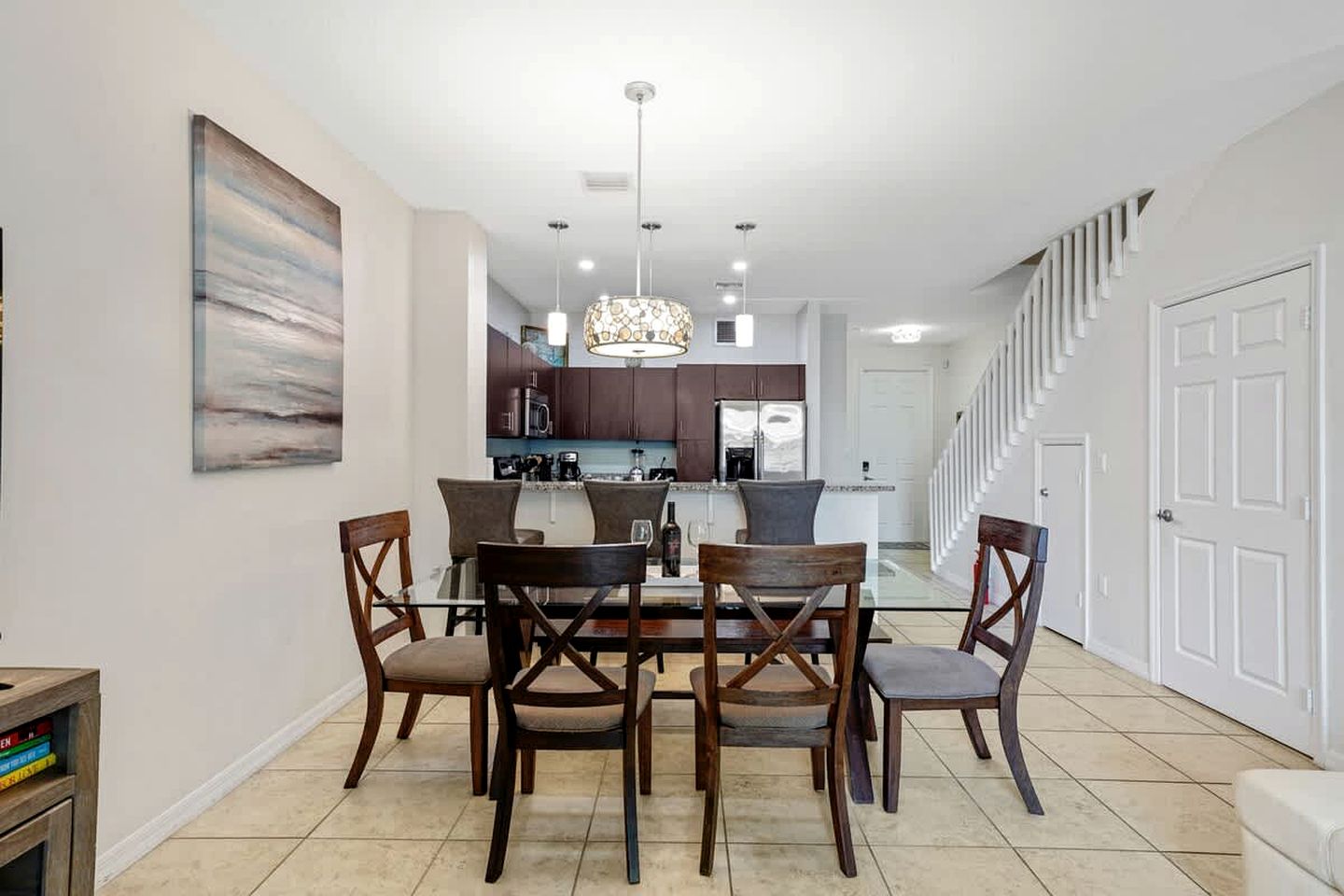 Modern Gated Townhouse with Heated Pool Access Near Beaches – Pompano Beach, Florida