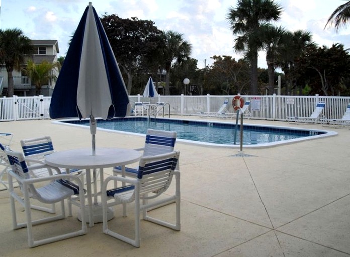 Santana Family Beach Front Unit, Beach Houses, Little Gasparilla Island