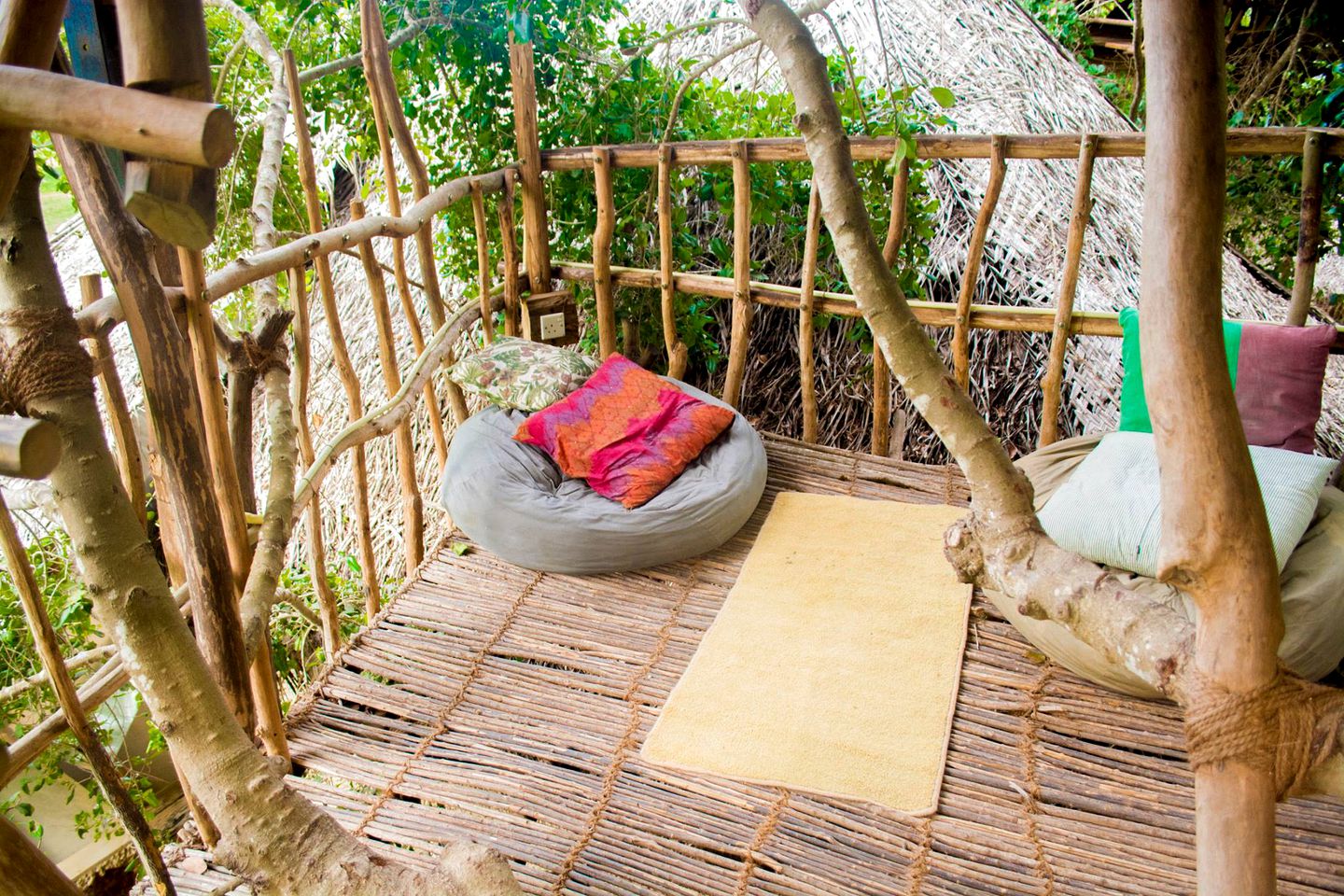 Family-Friendly Tree House with Swimming Pool Access in Southern Sri Lanka