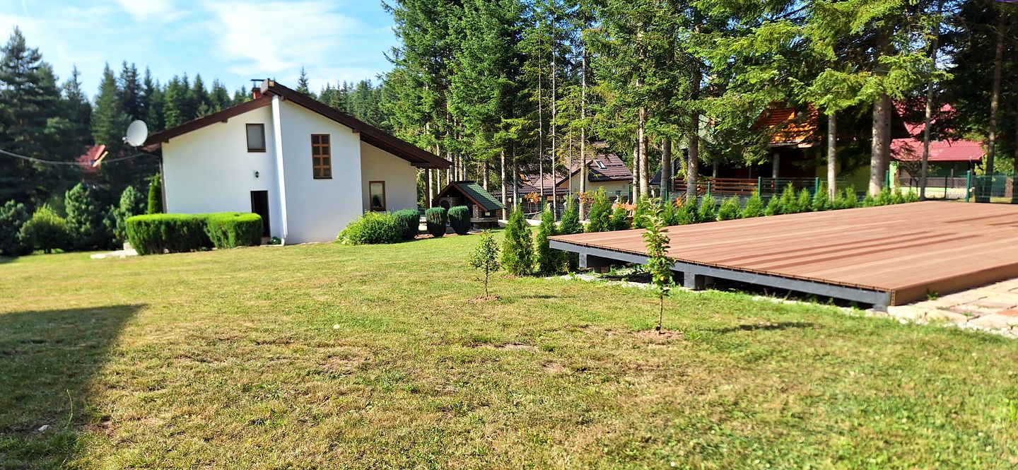 Secluded Log Cabin in the Forest for a Peaceful Mountain Getaway near Sarajevo, Bosnia and Herzegovina