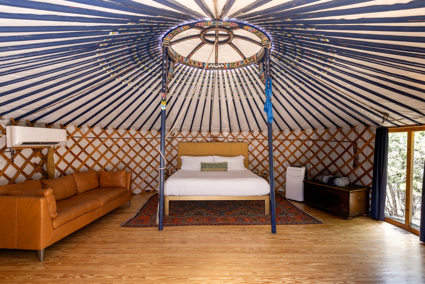Secluded Romantic Yurt with Hot Tub in Wimberley, Texas