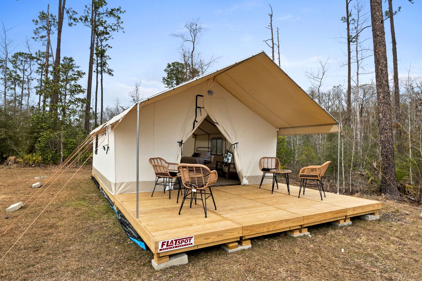 Outdoor Adventure Basecamp: World-Class Fishing, Hiking Trail & Pet-Friendly Fun in Wewahitchka, Florida