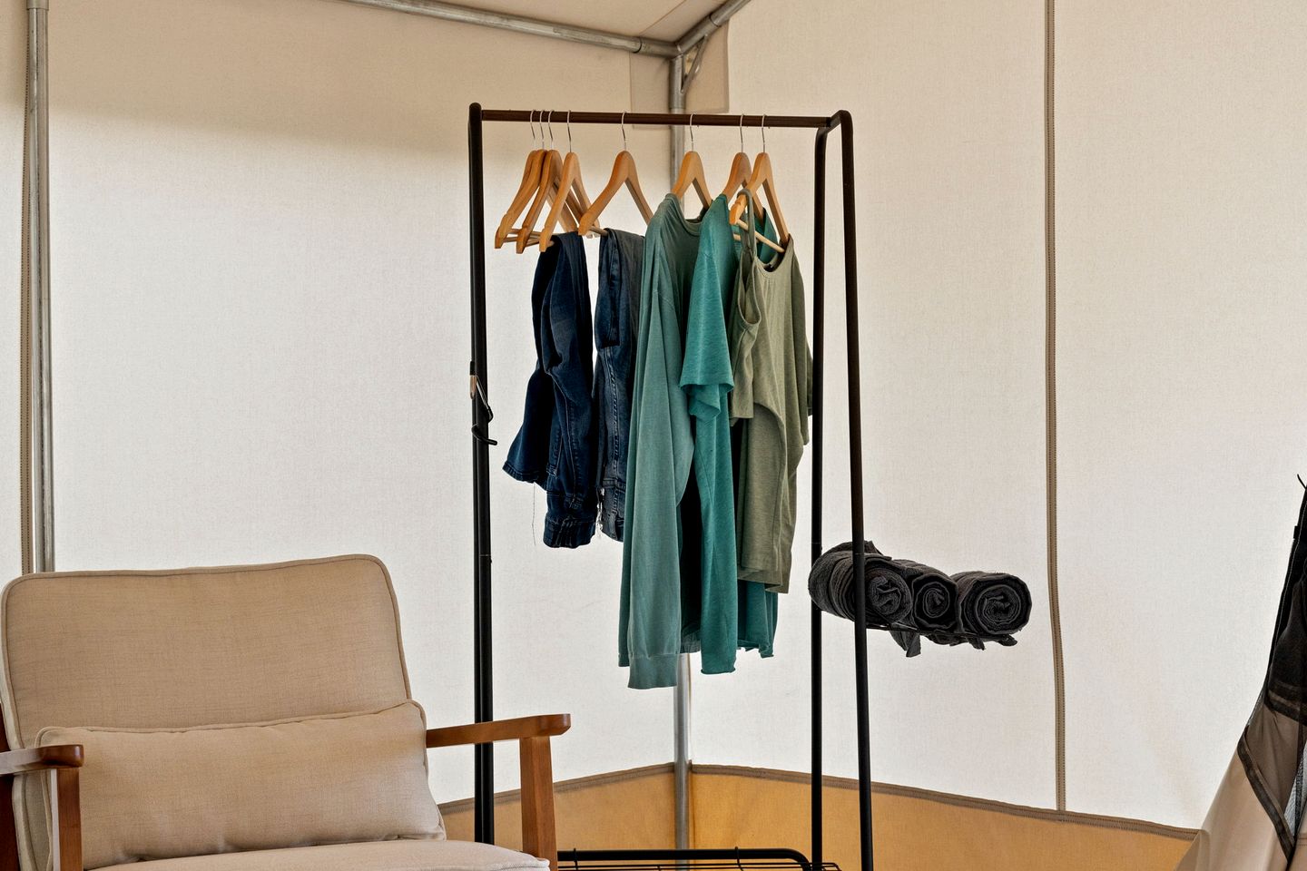 Outdoor Adventure Basecamp: World-Class Fishing, Hiking Trail & Pet-Friendly Fun in Wewahitchka, Florida