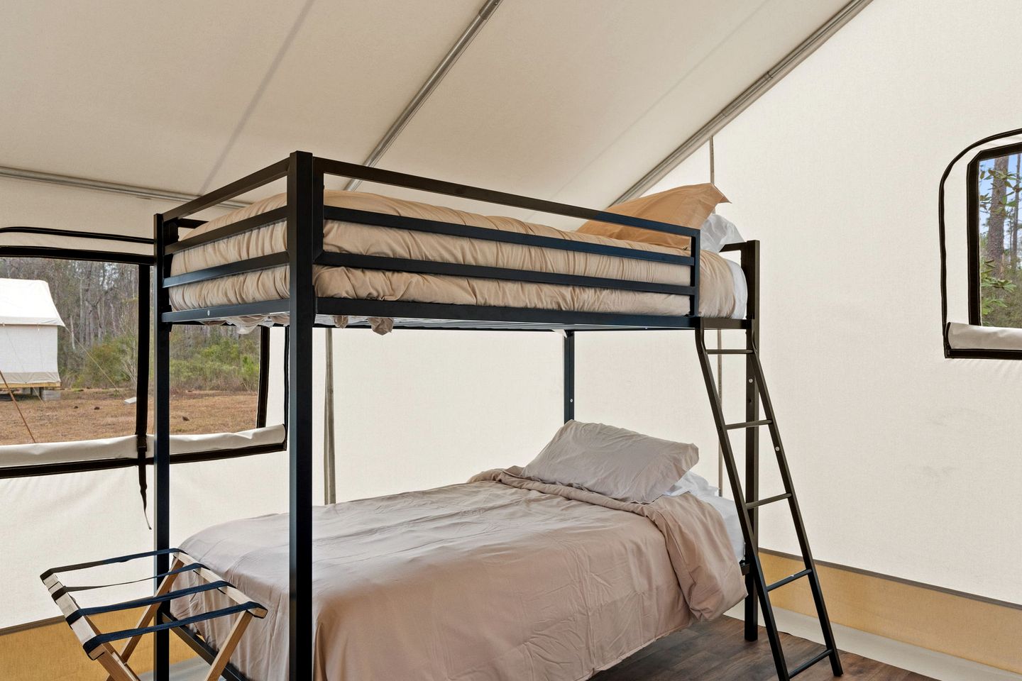 Outdoor Adventure Basecamp: World-Class Fishing, Hiking Trail & Pet-Friendly Fun in Wewahitchka, Florida