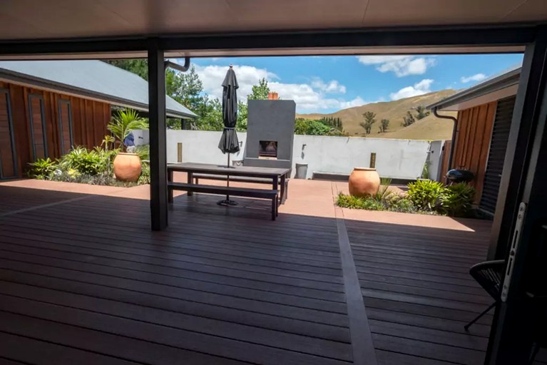 Cabins (Havelock North, North Island, New Zealand)