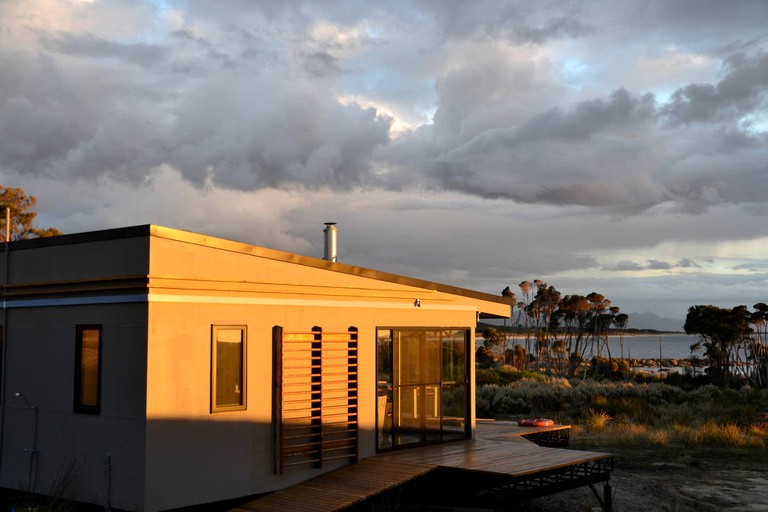 Beach Houses (Blue Rocks, Tasmania, Australia)