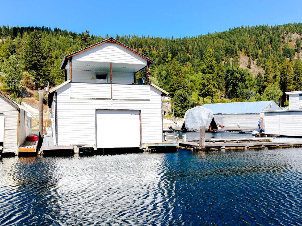 Floating Cabin Lake Pend Oreille, Idaho