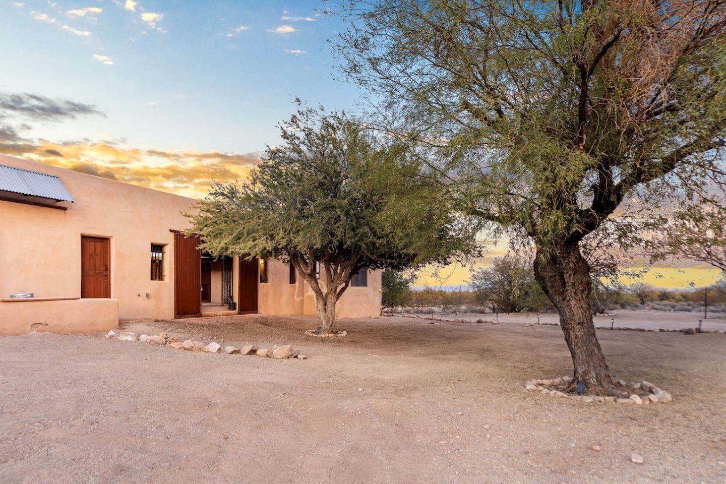 Scenic Desert Ranch Casita with Private Terraces near Saguaro National Park – Marana, Arizona