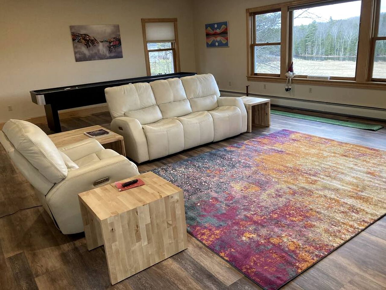 Newly Renovated Cabin with Outdoor Furniture in Maine