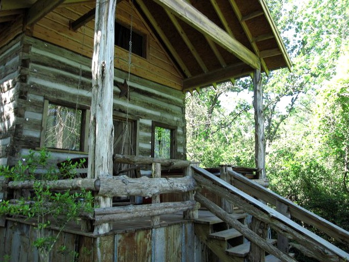Log Cabins (Brenham, Texas, United States)