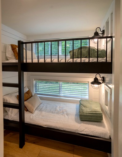 Cabins (United States of America, Monteagle, Tennessee)