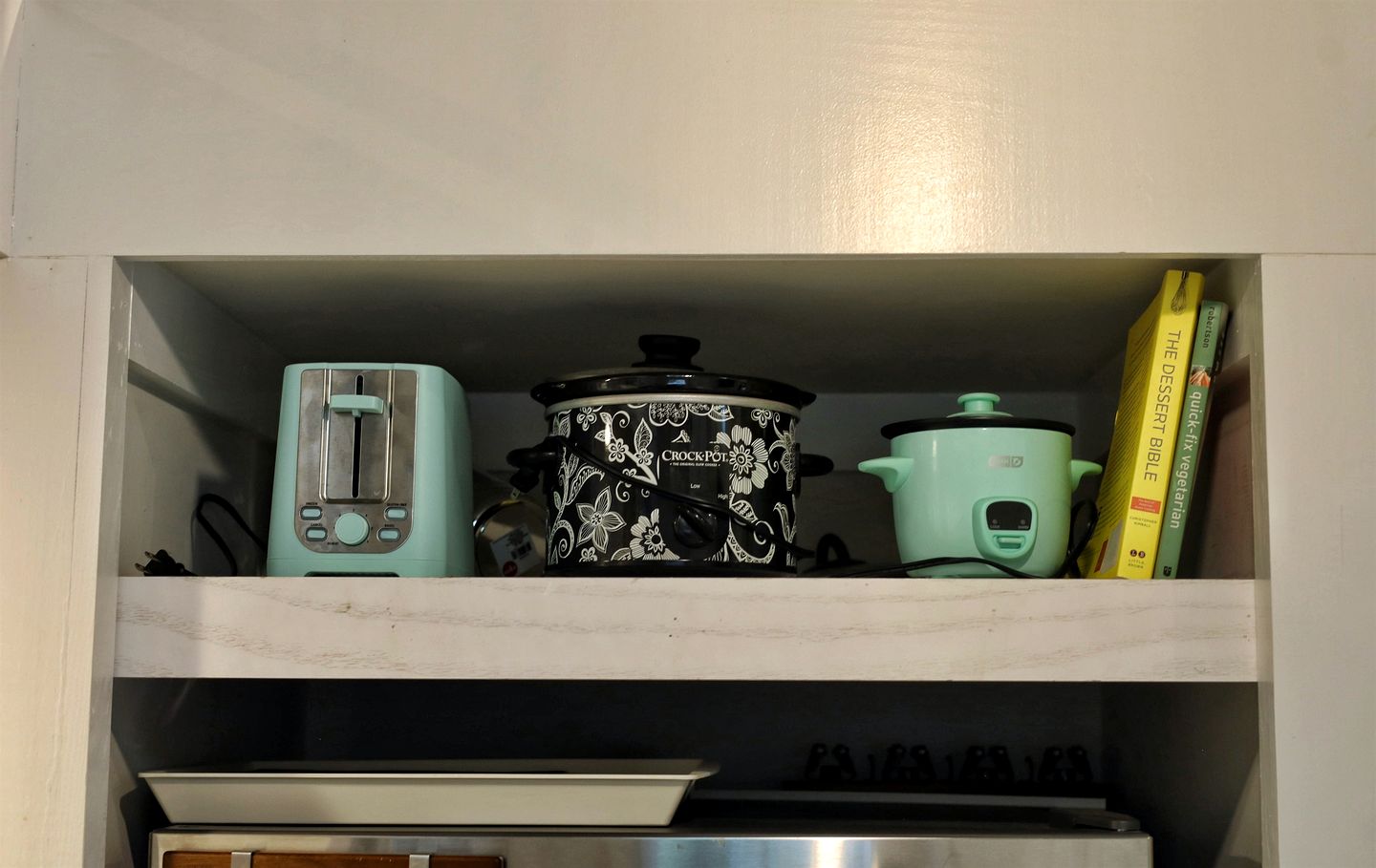 Scenic Mountain Cabin with Lake Access and Waterfall Views near South Cumberland State Park Tennessee