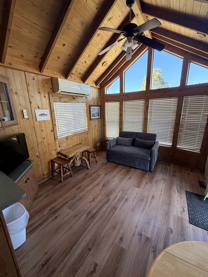 Scenic Mountain Cabin with Sierra Nevada Views on Highway 395 Near Lone Pine, California