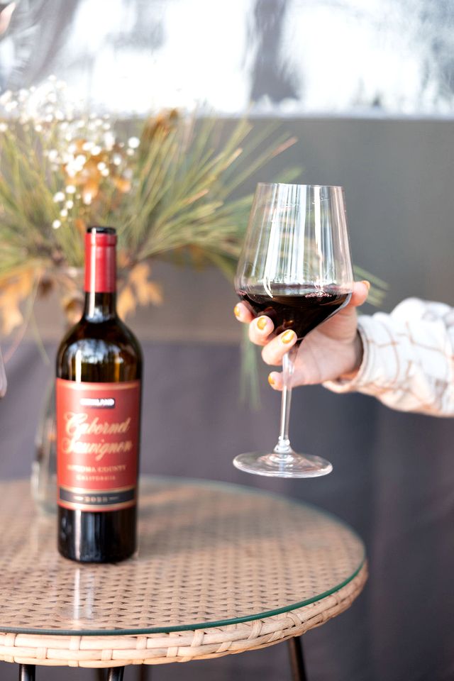 Scenic Mountain Glamping Tent with Orchard & Farm Animals near Quarai Ruins in Torreon, New Mexico