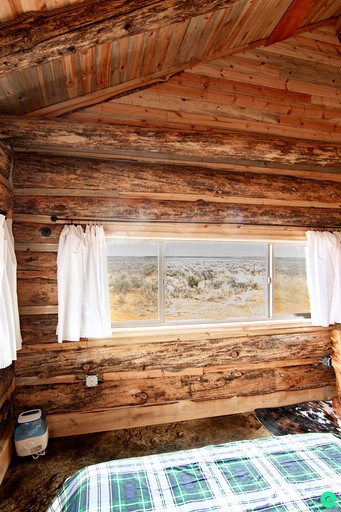 Cabins (United States of America, Blanding, Utah)