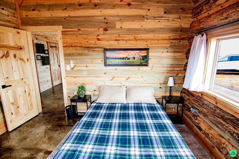 Cabins (United States of America, Blanding, Utah)