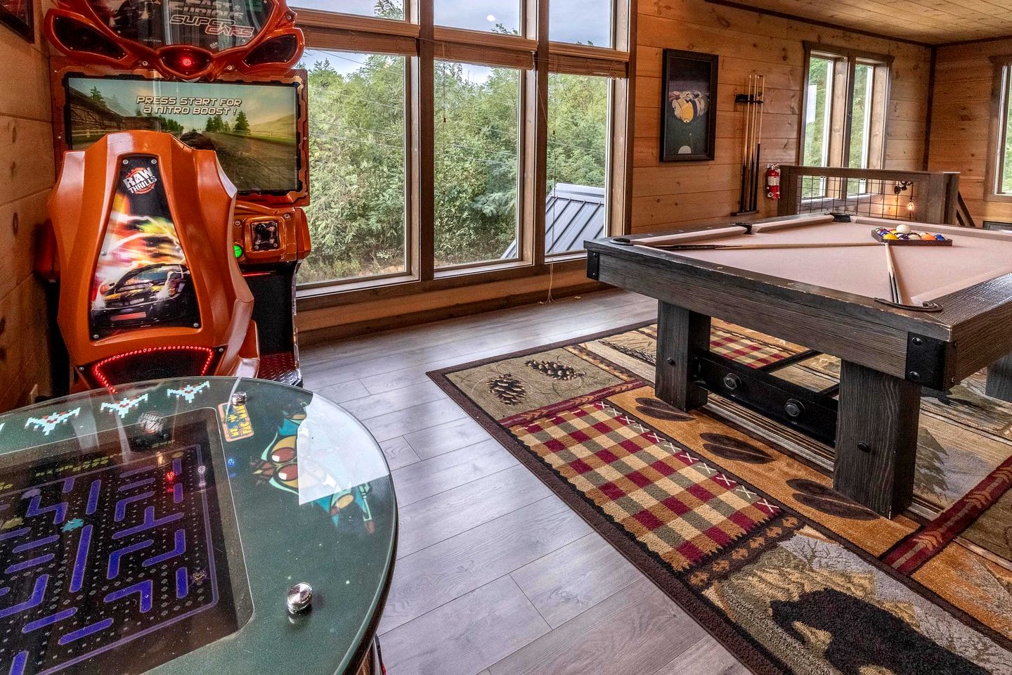 Scenic Smoky Mountain Cabin with Theater & Game Room near Gatlinburg, Tennessee