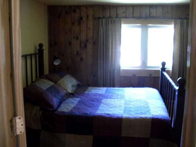 Cabins (Bruce, Wisconsin, United States)