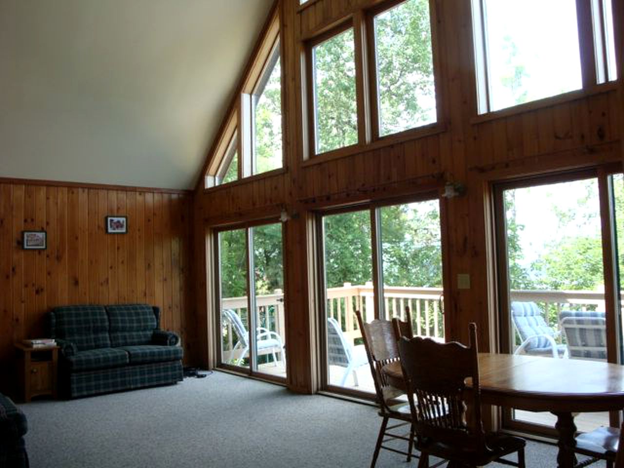 Family-Friendly Vacation Rental with View over Schoodic Lake near Bangor, Maine