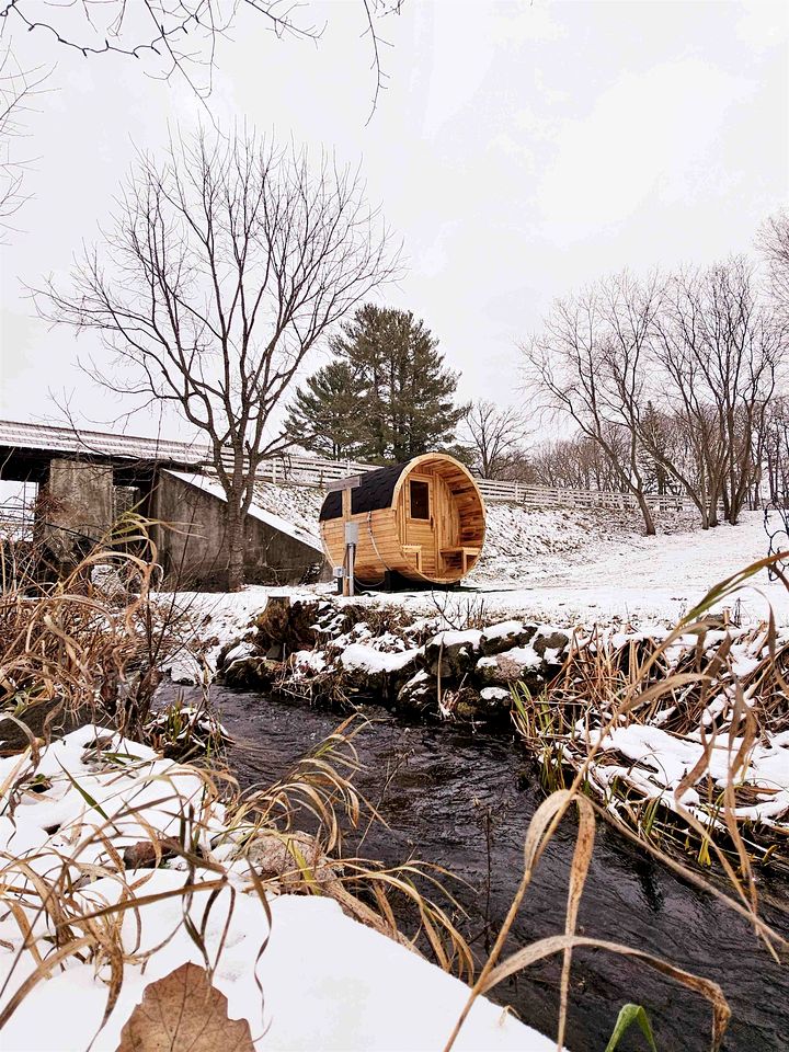 Gorgeous A-Frame with Panoramic Views, Nestled Atop White Oak Ridge, Wisconsin
