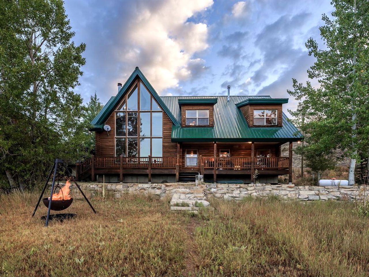 Waterfront Log Cabin Rental with Wood-Burning Stove near Salt Lake City, Utah