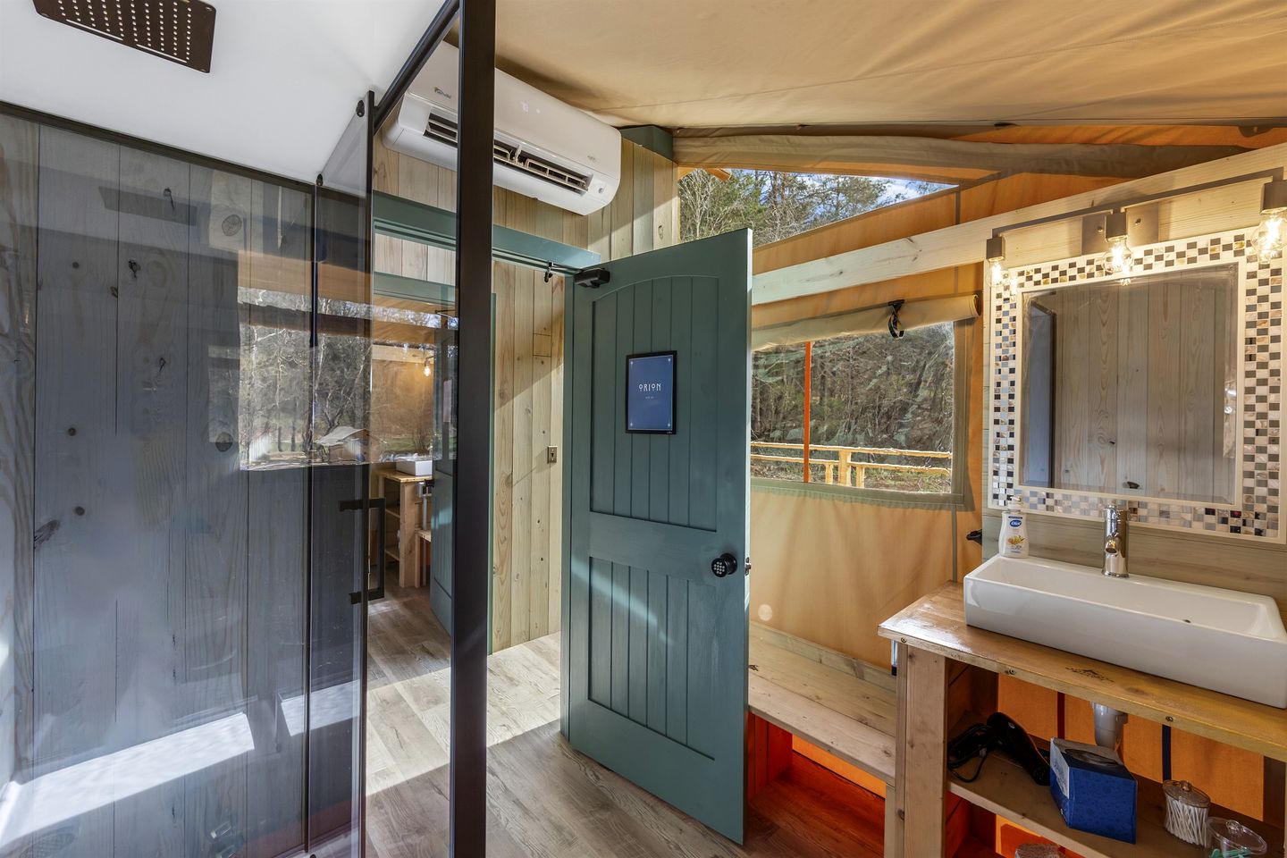 Serene Creekside Safari Tent Retreat near Smoky Mountain in Tennessee
