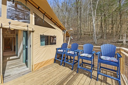 Enchanting Creekside Safari Tent Haven near Smoky Mountain in Tennessee - Photo 3