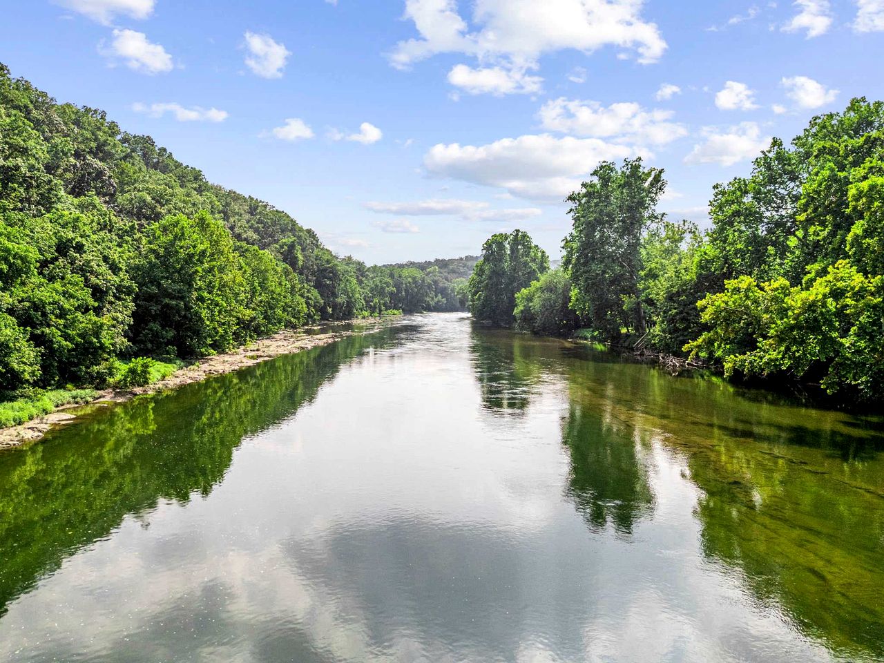 Resplendent Cabin Haven near Shenandoah River in Virginia