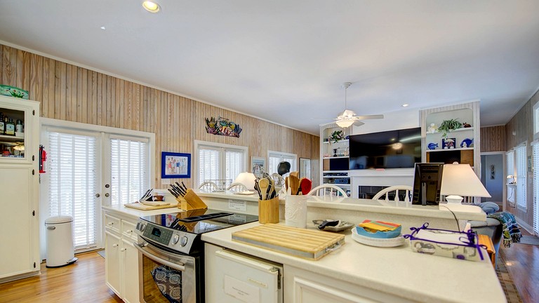 Beach Houses (United States of America, Georgetown, South Carolina)