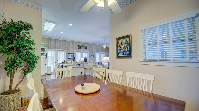 Beach Houses (United States of America, Georgetown, South Carolina)