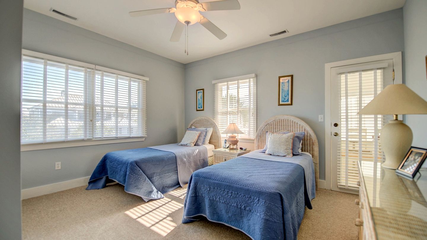 Incredible Beach House with Nice Views in Georgetown, South Carolina