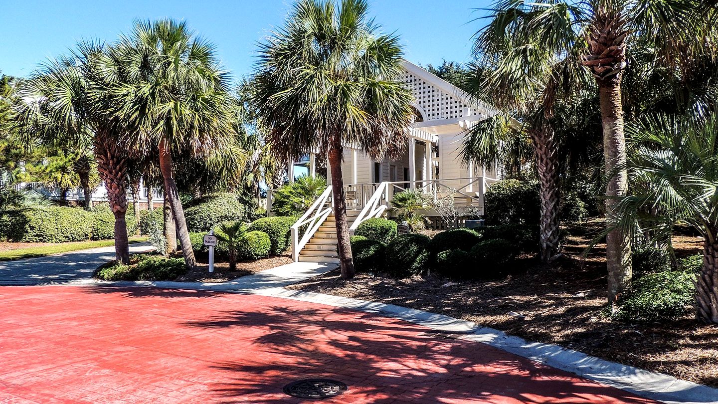 Incredible Beach House with Nice Views in Georgetown, South Carolina