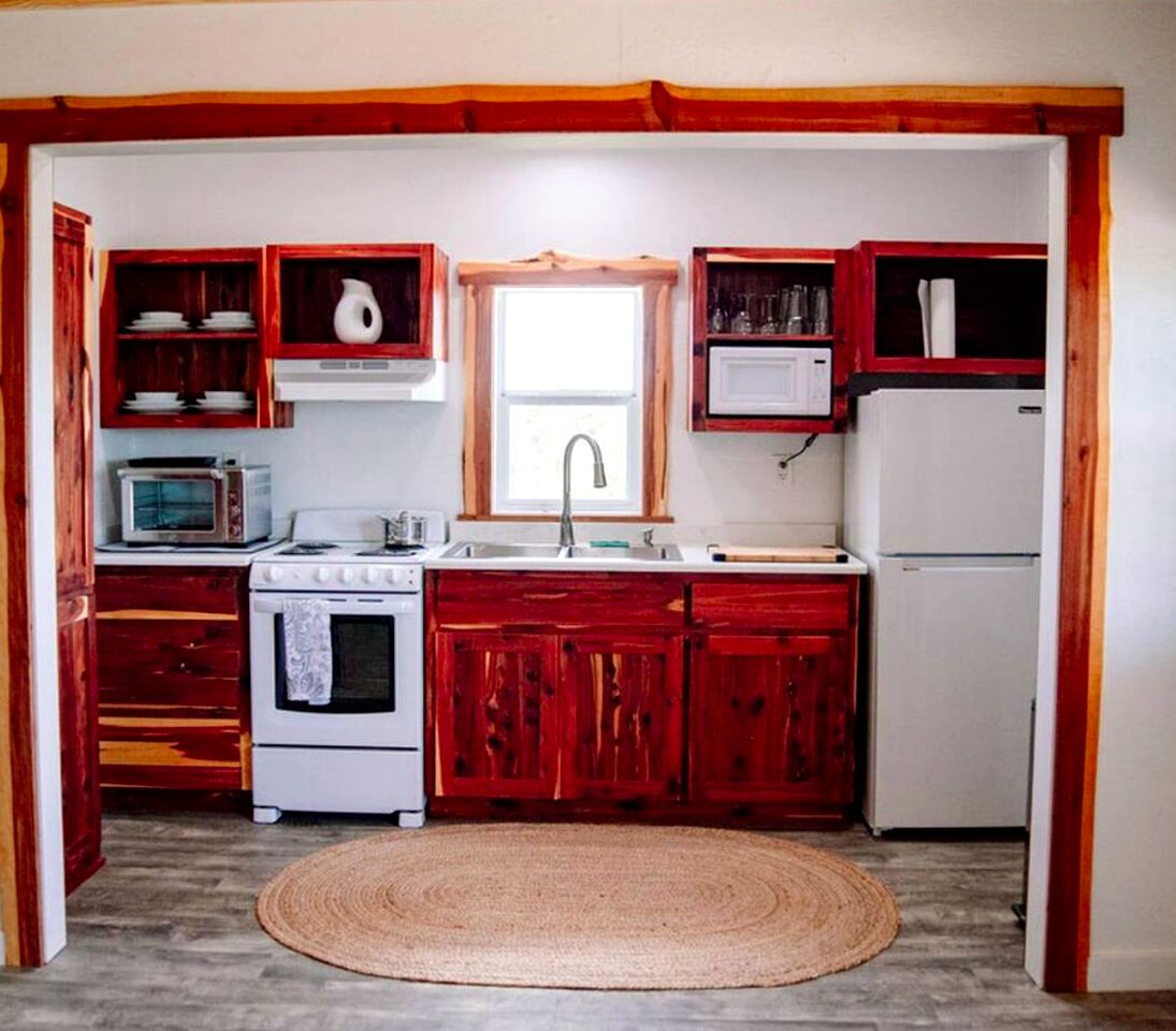 Handcrafted Cabin Rental Ideal for Weekend Trips from Austin