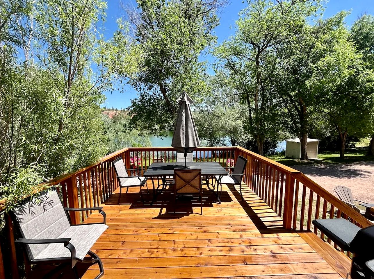Lakefront Cabin with Deck Great for Families in South Dakota