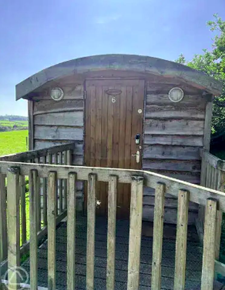 Equipped Tiny Pod Perfect for Three People in UK