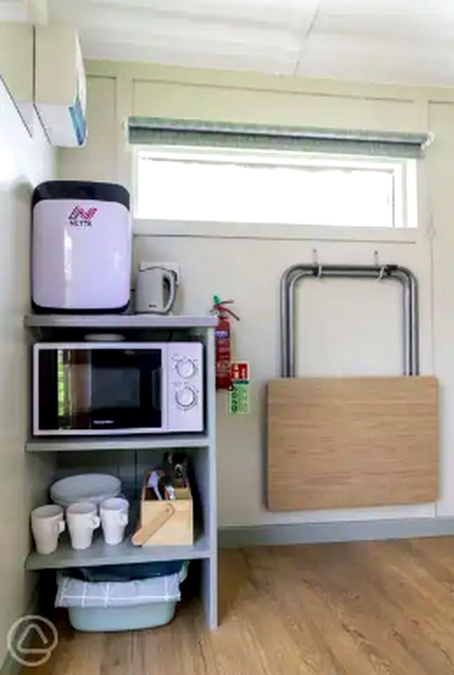 Equipped Tiny Pod Perfect for Three People in UK