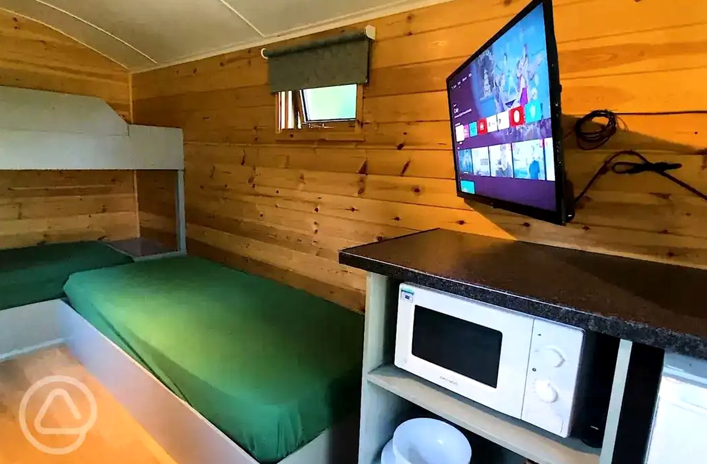 Charming Rustic Pods Surrounded by Nature in UK