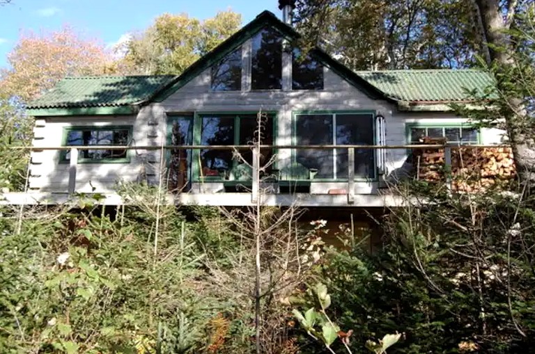 Rustic Glamping Log-Cabin: Coastal Maine | Cabins (Steuben, Maine, United States of America)