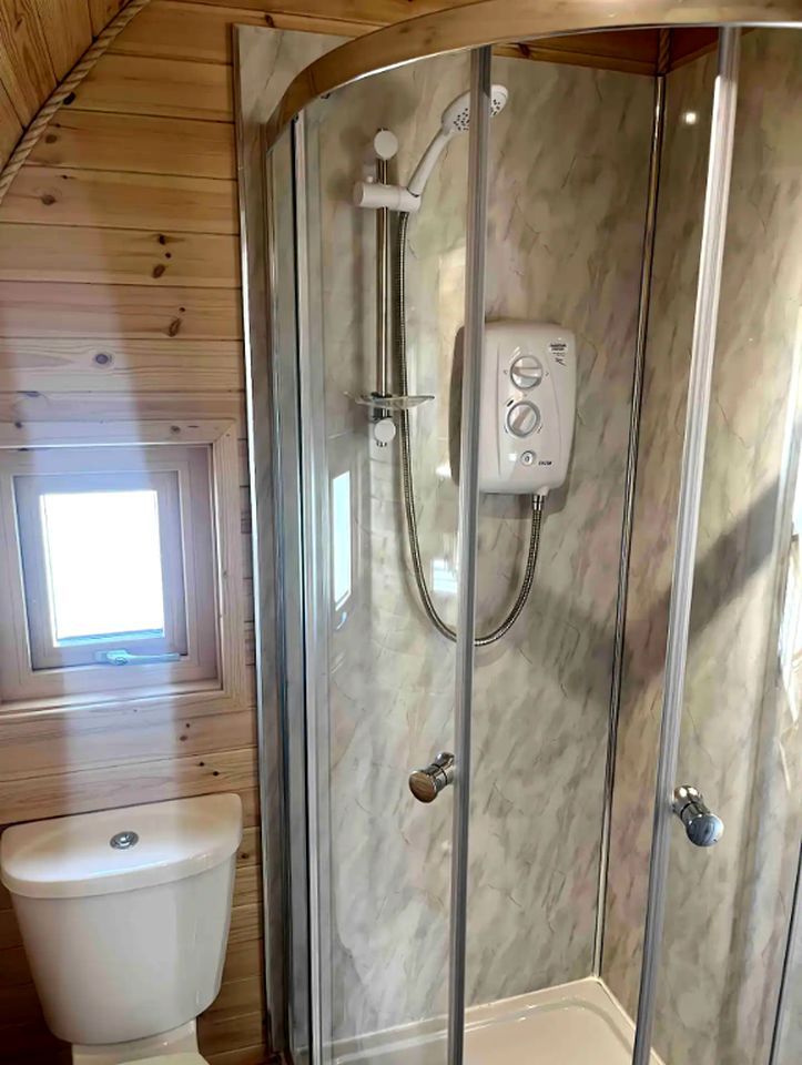 Cozy Pod with Jacuzzi and Amazing Countryside Views in Ireland