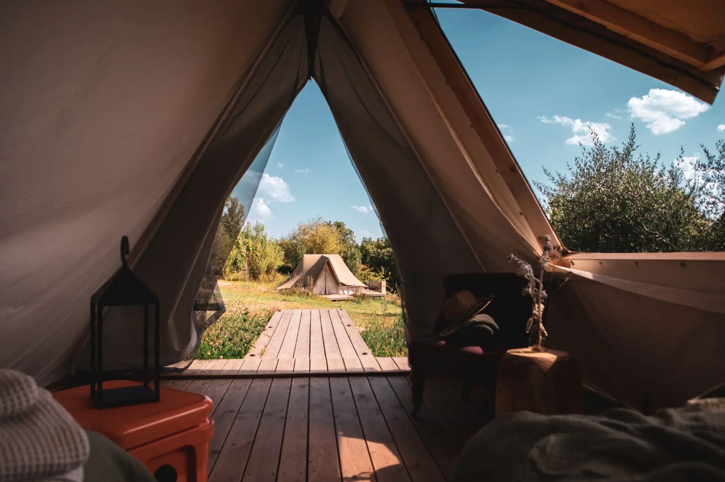 Off-Grid Cozy Bell Tents with Beautiful Views and Surroundings in Italy