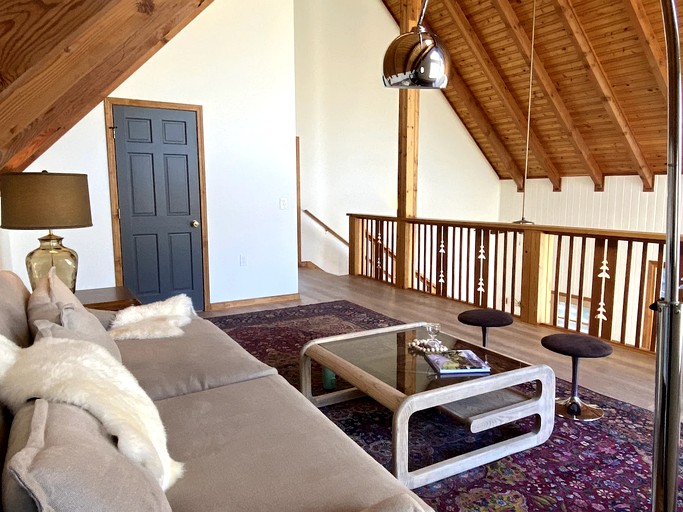 Alpine Fox | Designer Rentals (Highlands, North Carolina, United States of America)