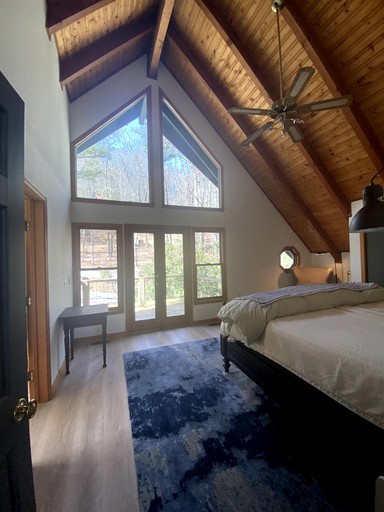 Alpine Fox | Designer Rentals (Highlands, North Carolina, United States of America)