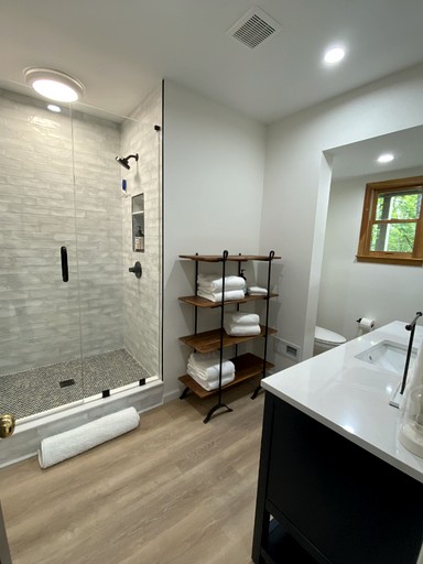 Alpine Fox | Designer Rentals (Highlands, North Carolina, United States of America)