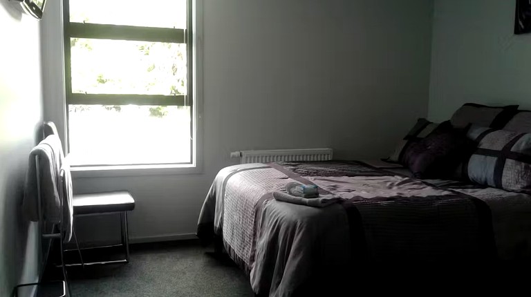 Quiet Suite in a Secluded Bed and Breakfast near Invercargill, New Zealand | Designer Rentals (Southland, South Island, New Zealand)