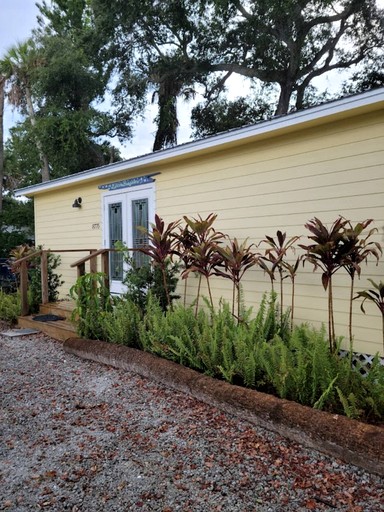 The Micco Fishing Bungalow on the Indian River FL | Cottages (Micco, Florida, United States of America)