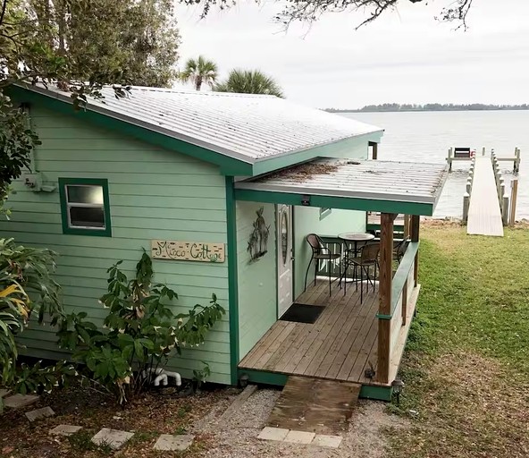The Micco Fishing Bungalow on the Indian River FL | Cottages (Micco, Florida, United States of America)