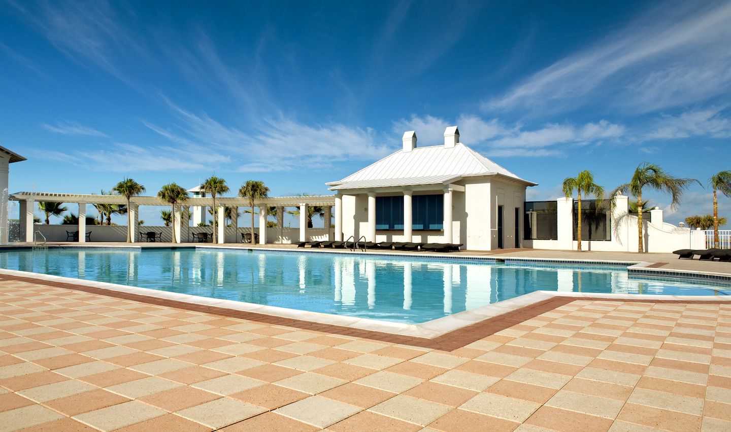 Spacious Beach House with Pools, Hot-Tub and Tennis Court in South Padre Island, Texas