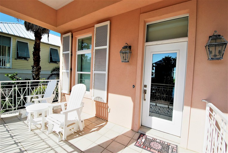 Beach Houses (United States of America, South Padre Island, Texas)