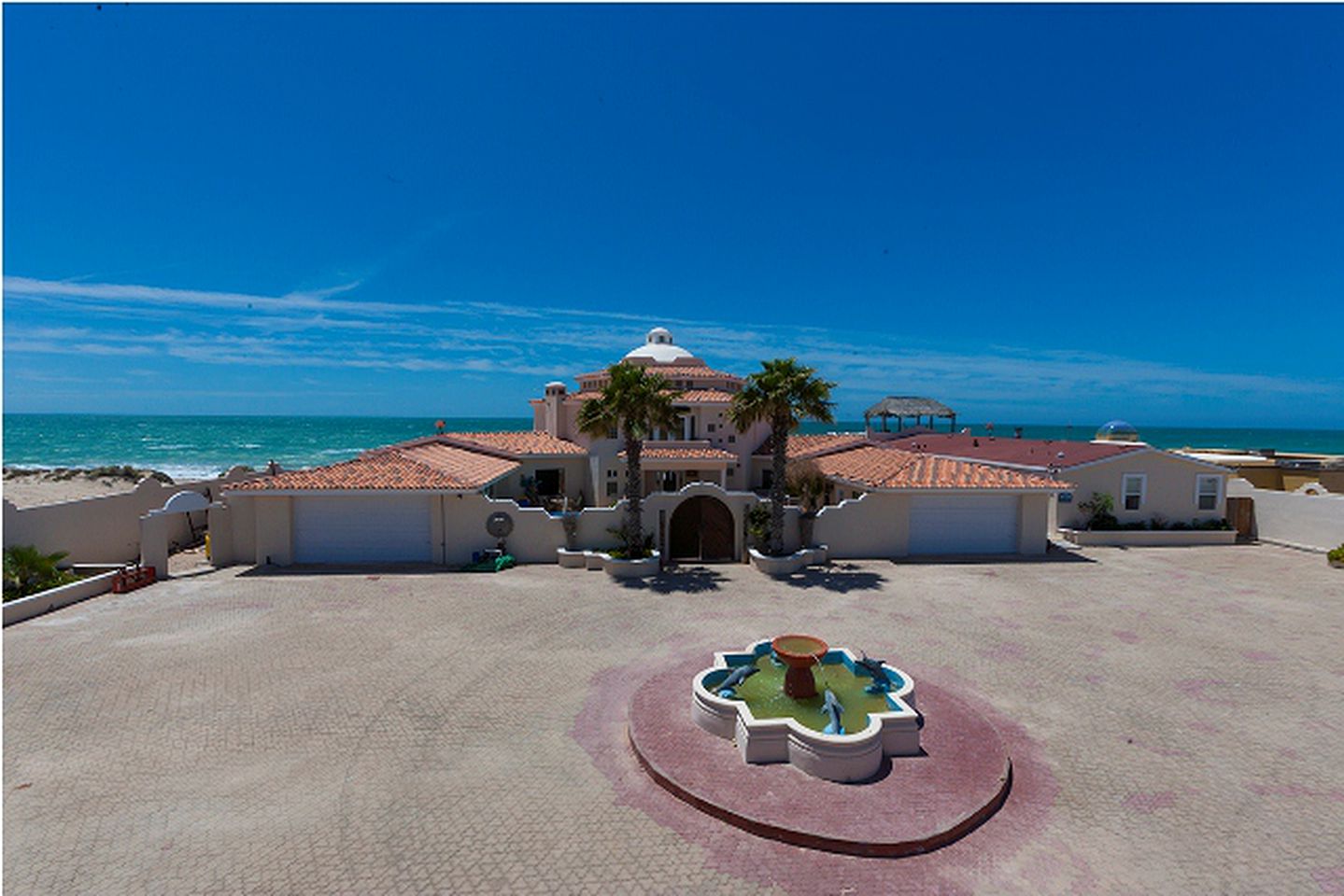 Incredible Beach-Front Vacation Rental Perfect for Groups and Events in Sonora, Mexico