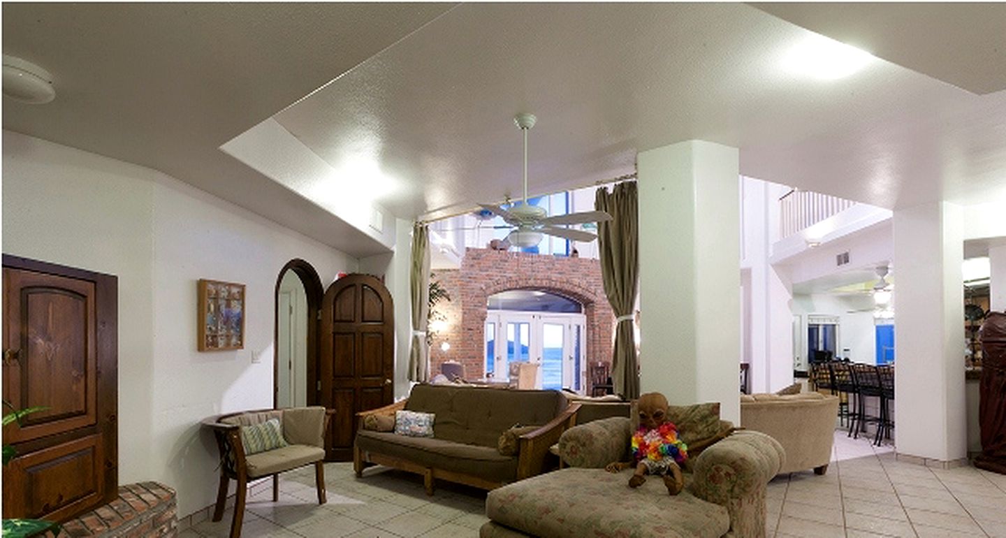 Incredible Beach-Front Vacation Rental Perfect for Groups and Events in Sonora, Mexico